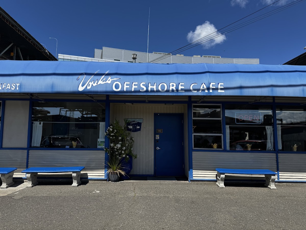 Voula's Offshore Cafe